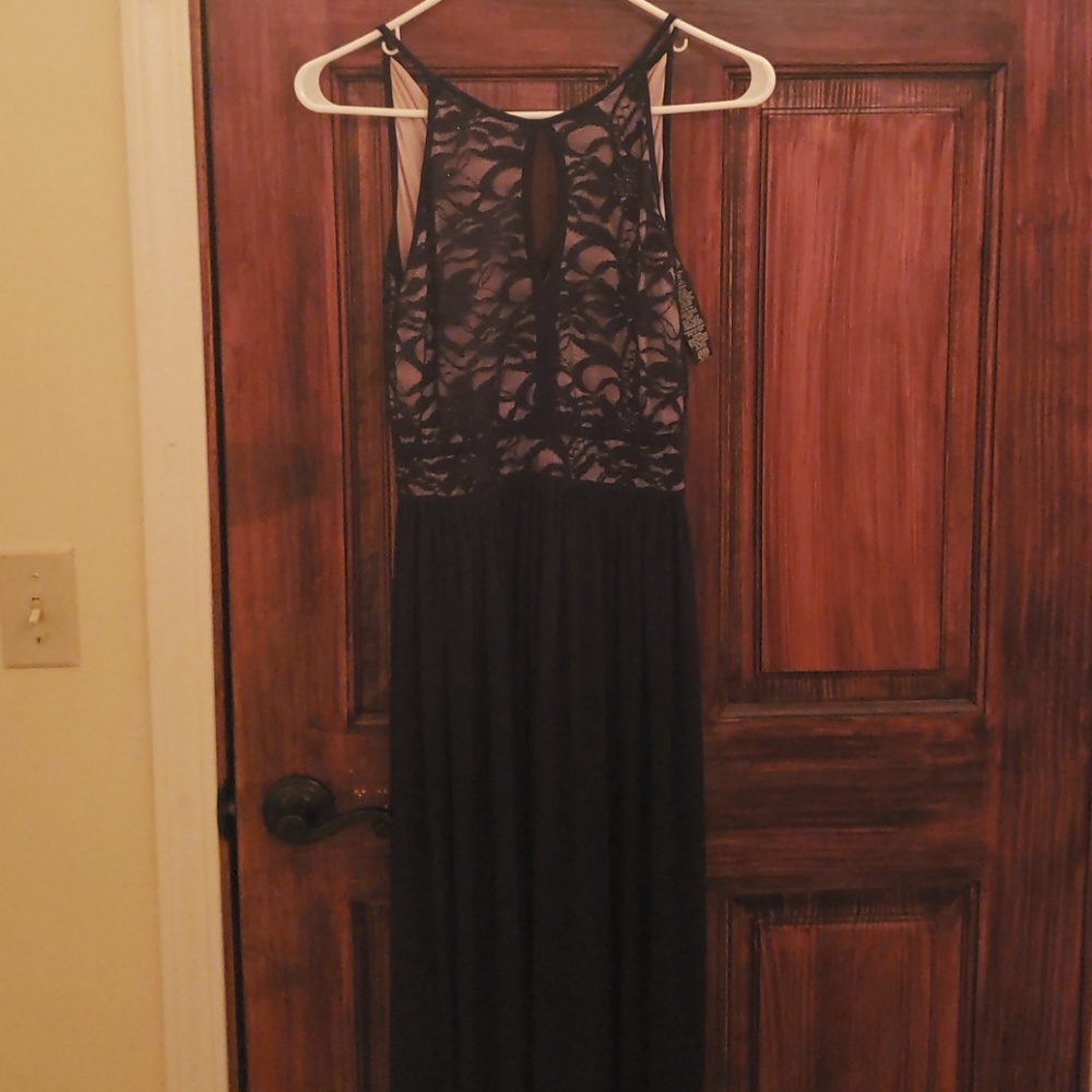 Black prom dress